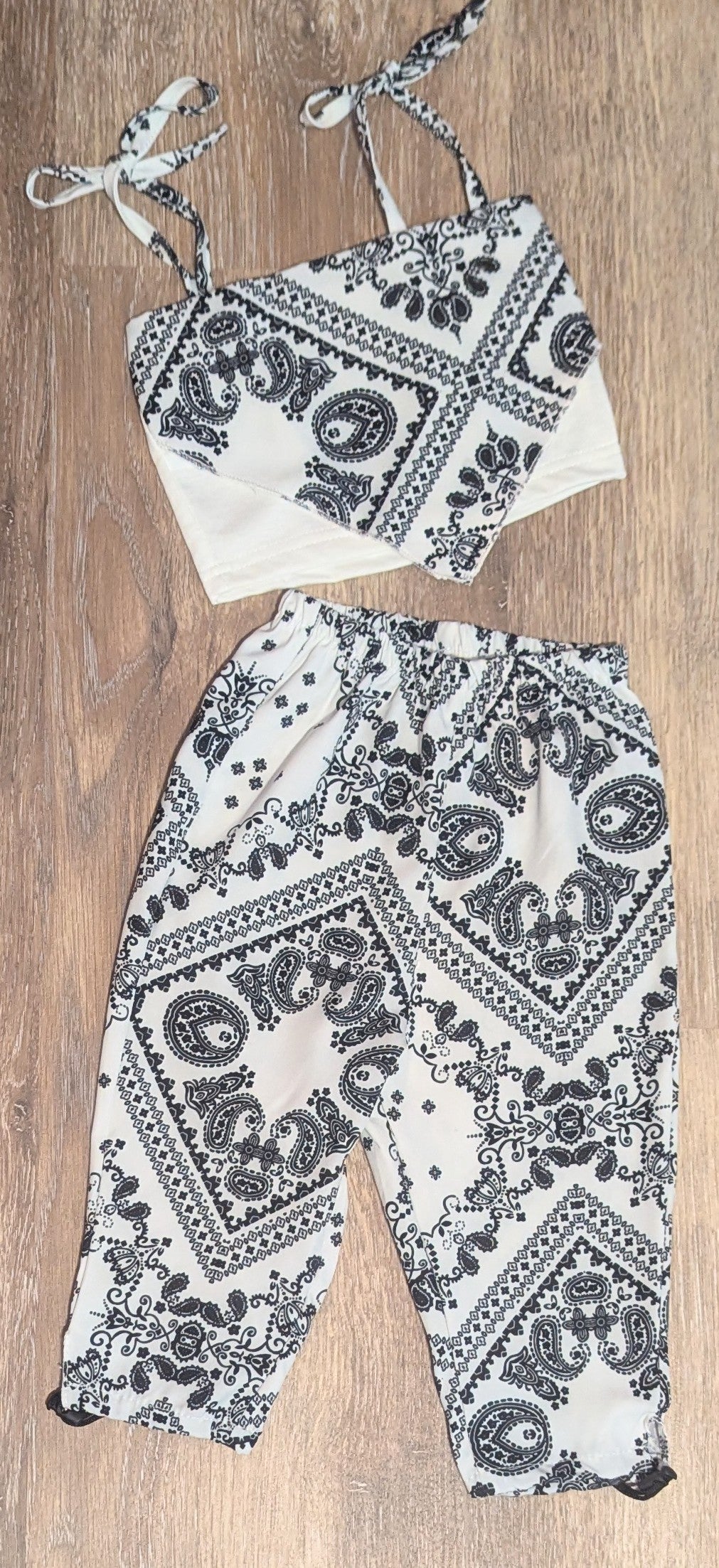 Girls White Printed Scarf Top and Pants Set