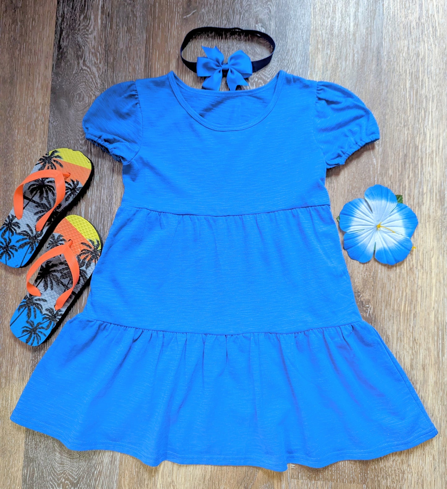 Blaues T-Shirt-Kleid für Kinder